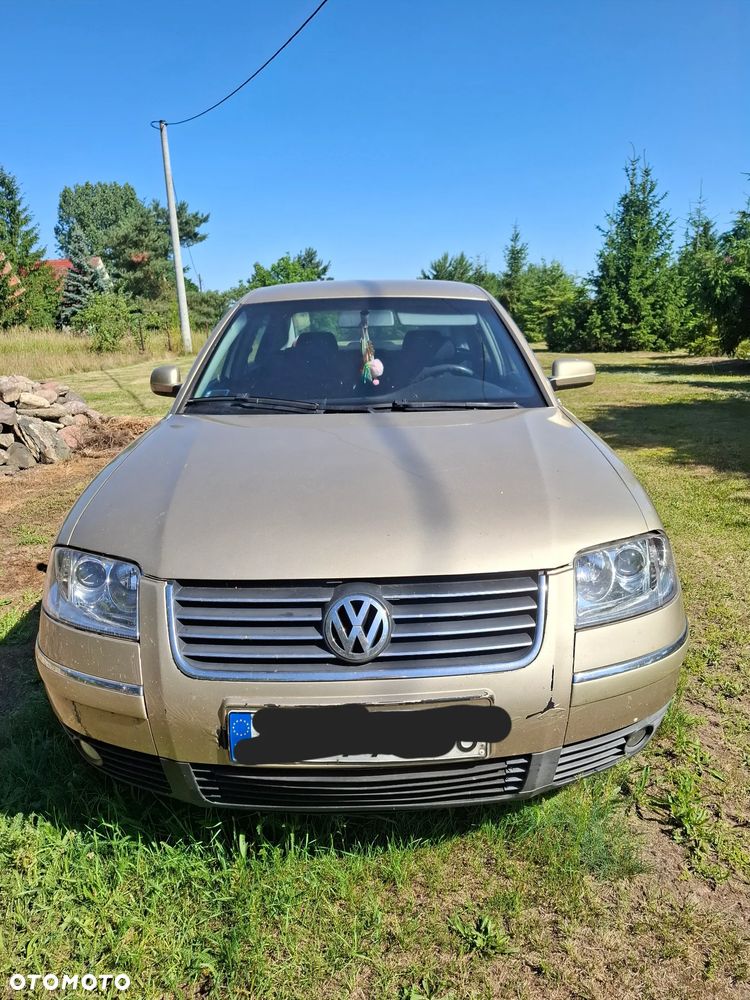 Volkswagen Passat 1.9 TDI Basis - 1
