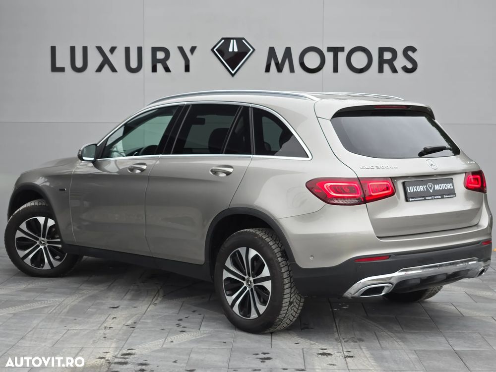 Mercedes-Benz GLC 300 de 4Matic 9G-TRONIC - 5