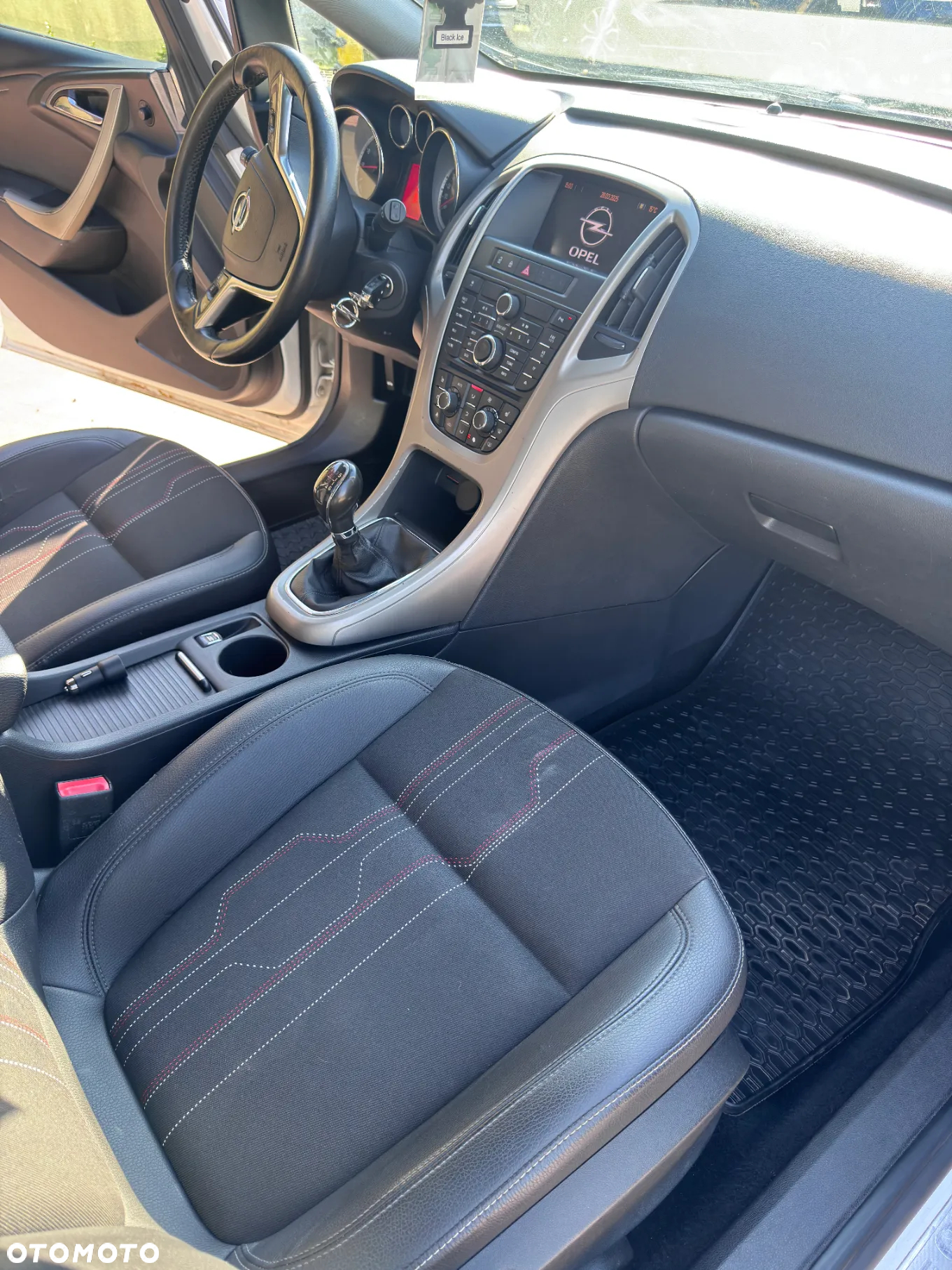 Opel Astra IV 1.4 T Edition 150 - 7