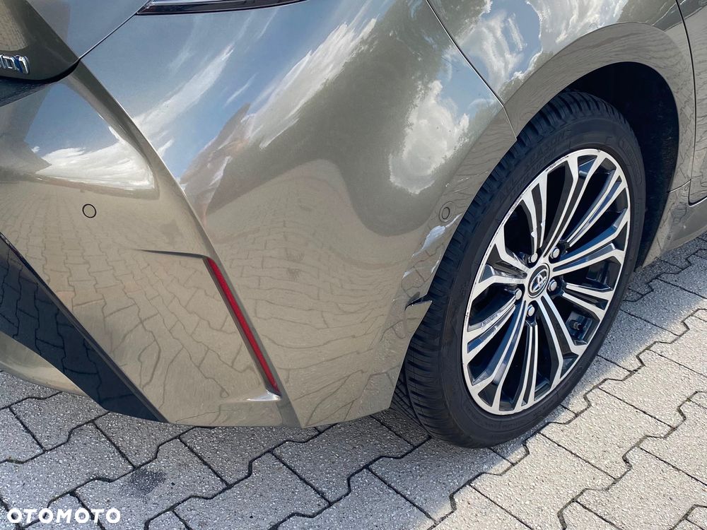 Toyota Corolla 1.8 Hybrid Executive - 13