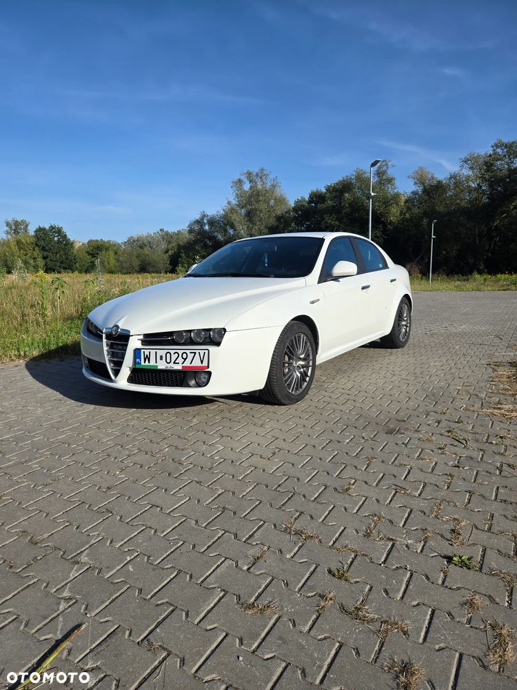 Alfa Romeo 159 - 2