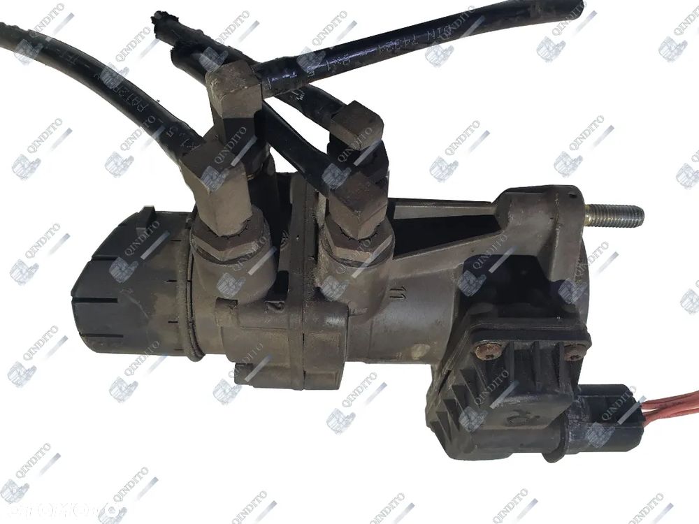 ZAWÓR GLÓWNY HAMULCA MAN TGA 81521306275 - 2