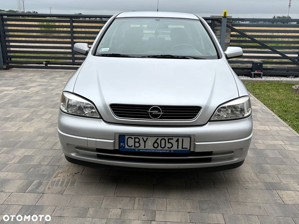 Opel Astra - 2
