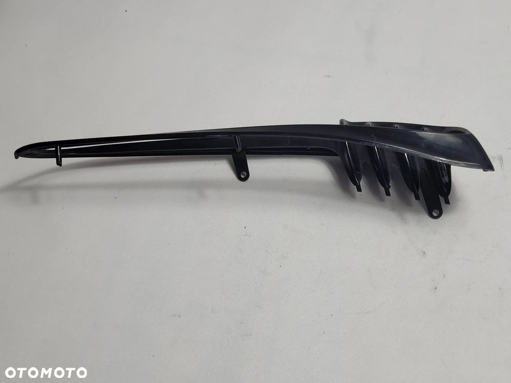 Ramka owiewka osłony chłodnicy Harley Davidson V Rod 26814-07 - 4