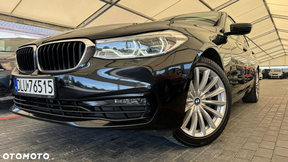 BMW 6GT - 14