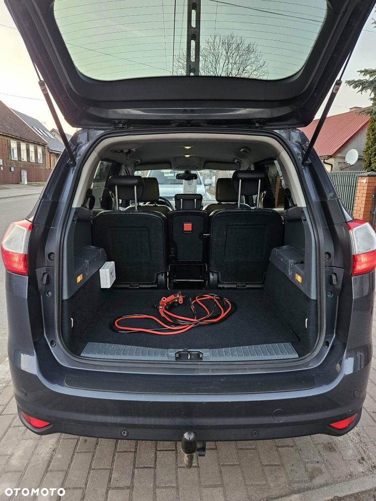 Ford Grand C-MAX - 8
