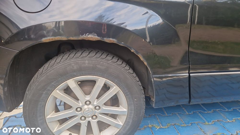 Suzuki Grand Vitara 1.6 De luxe - 28