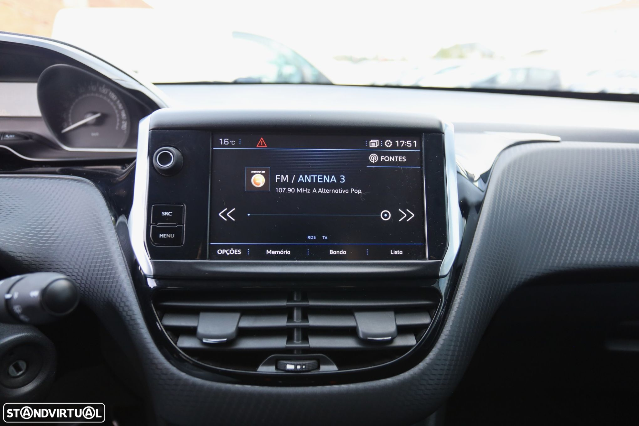 Peugeot 2008 1.6 BlueHDi Style - 10