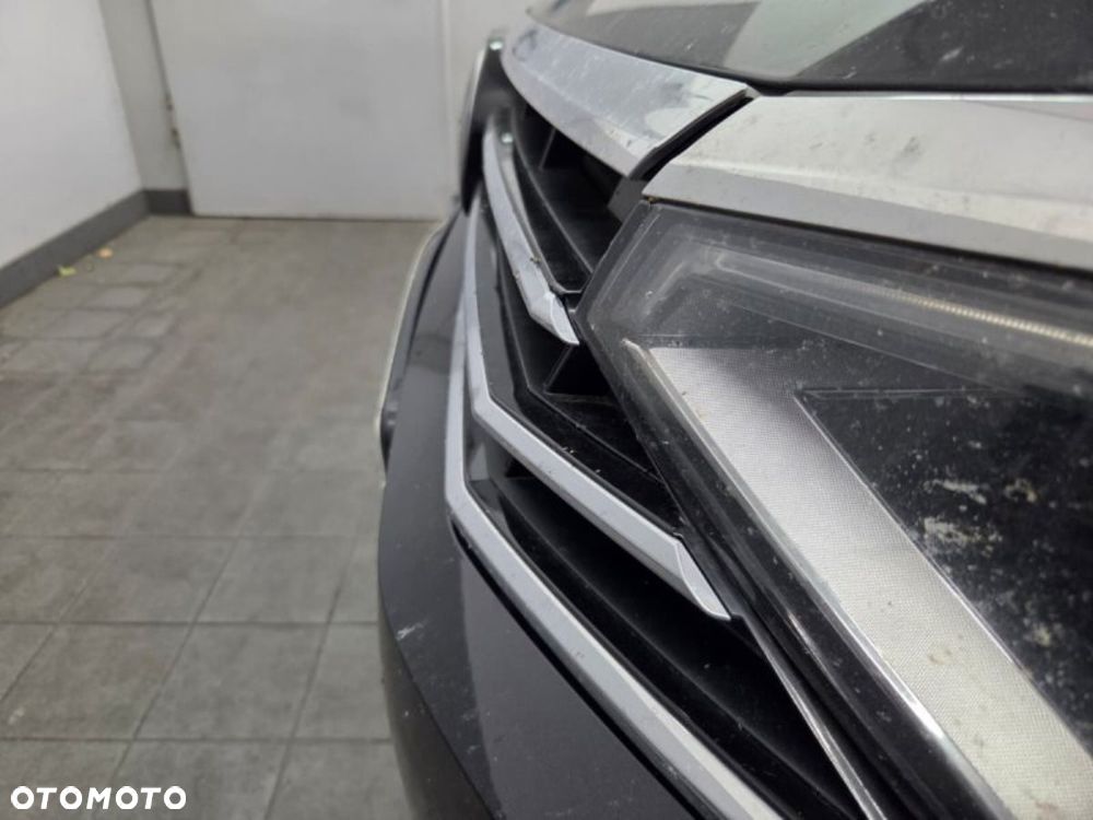 Volkswagen Passat 2.0 TDI SCR Style DSG - 11