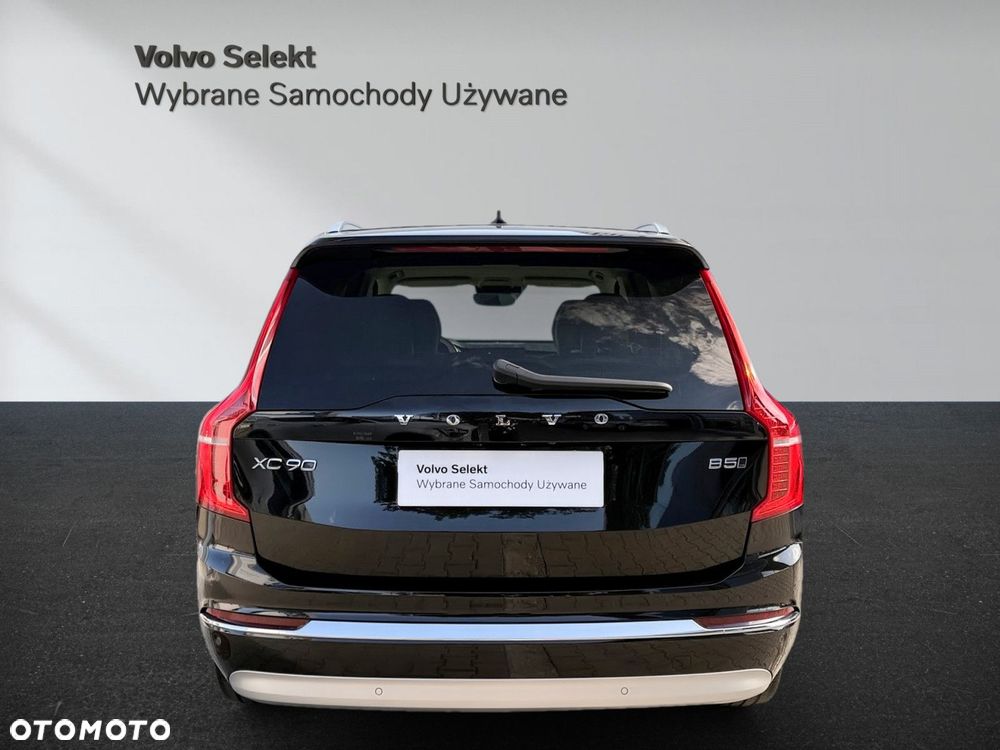 Volvo XC 90 - 8
