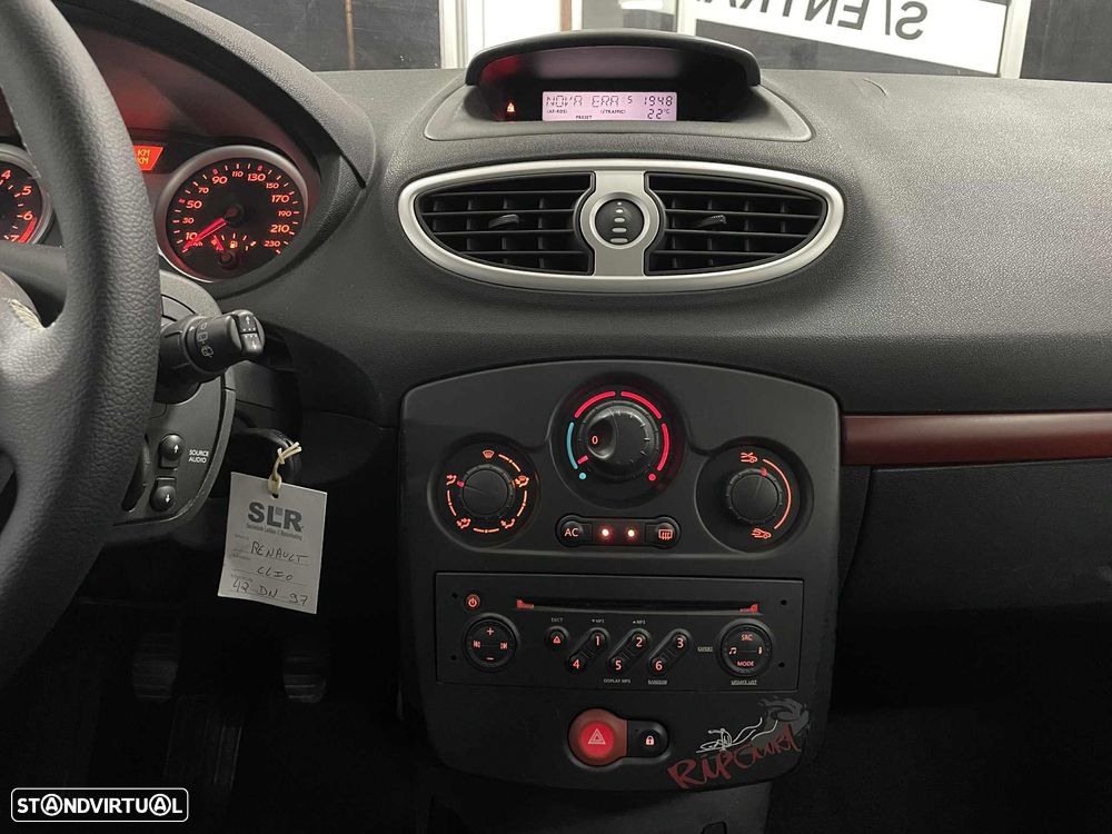 Renault Clio 1.2 16V Rip Curl - 17