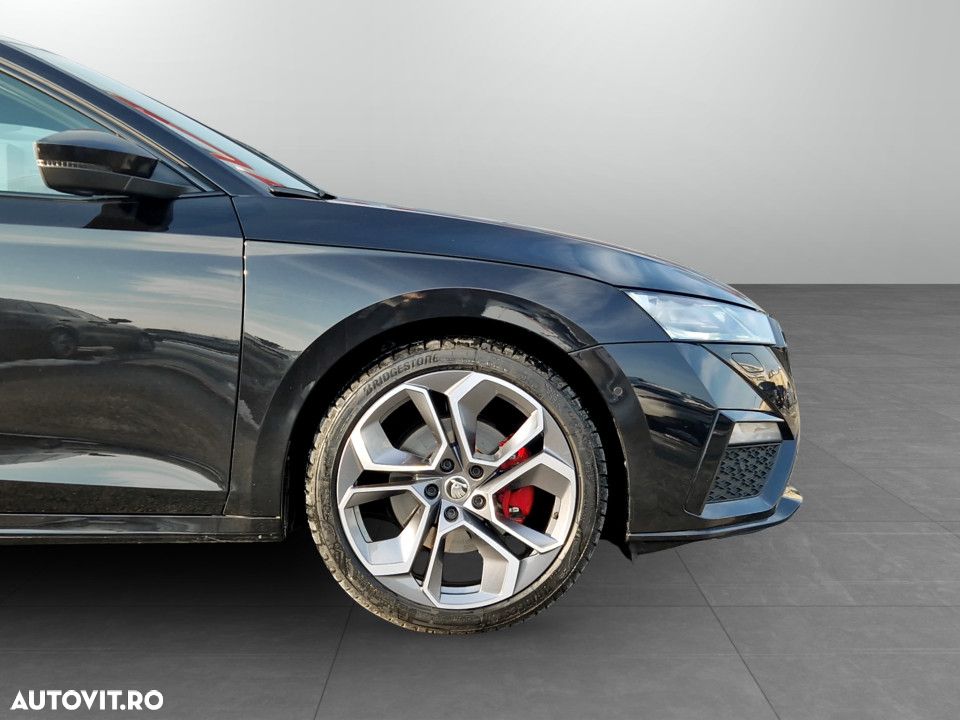 Skoda Octavia 2.0 TDI DSG RS - 11