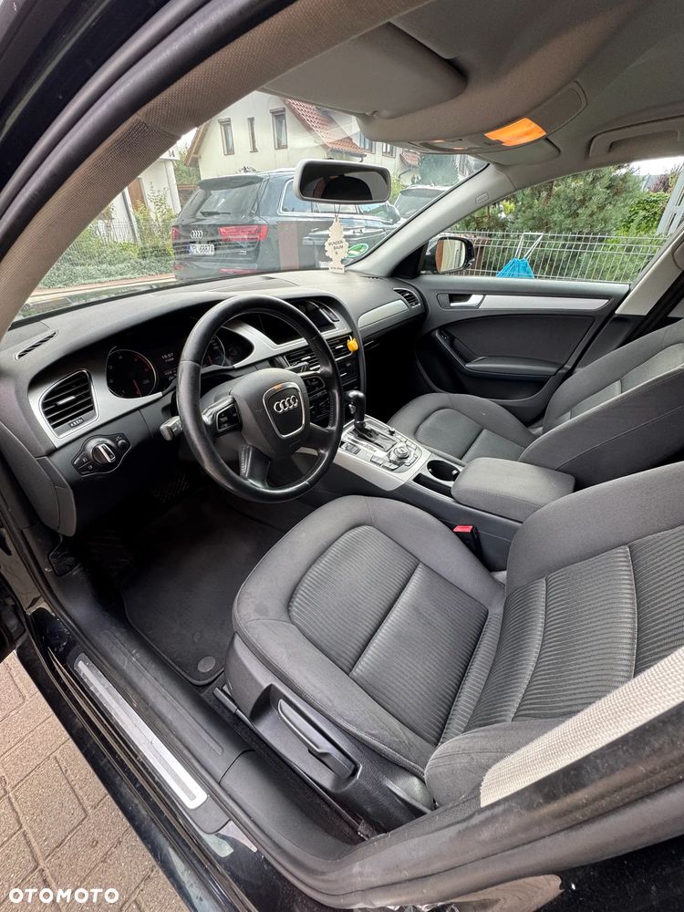 Audi A4 Avant 2.0 TDI DPF multitronic Ambiente - 35