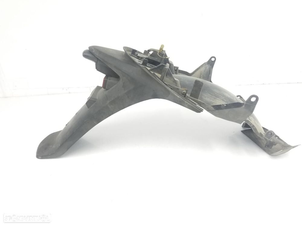GUARDA-LAMAS TRASEIRO HONDA SH 125I - 1
