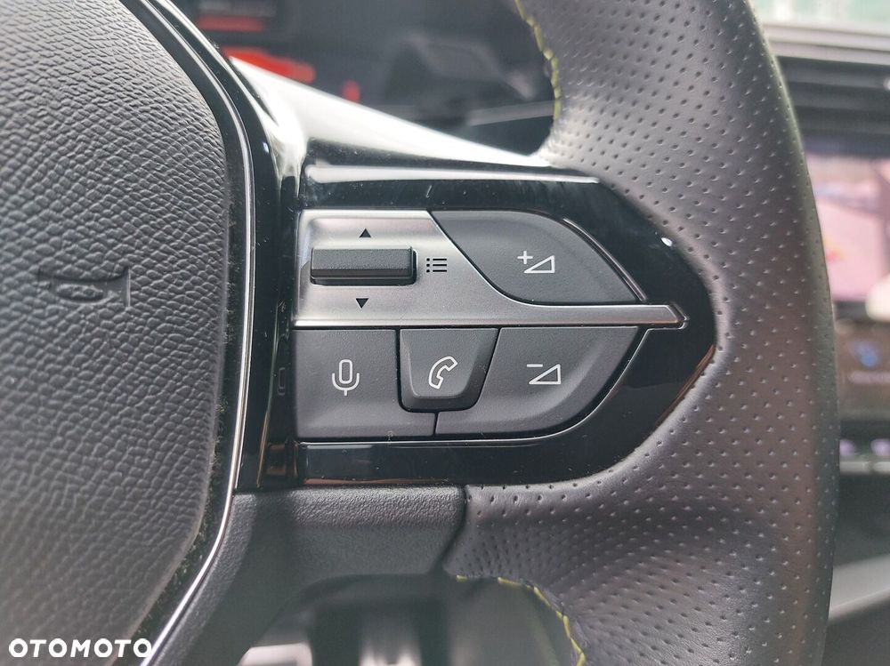 Peugeot 308 - 16