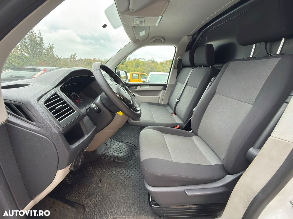 Volkswagen Transporter - 15