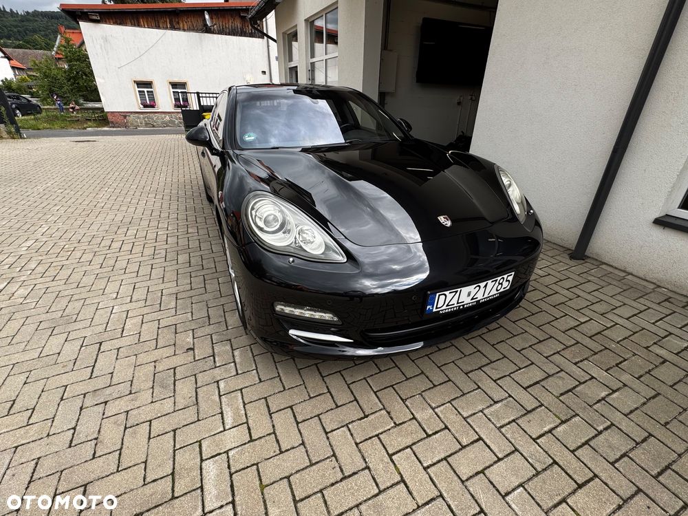 Porsche Panamera 4S - 8