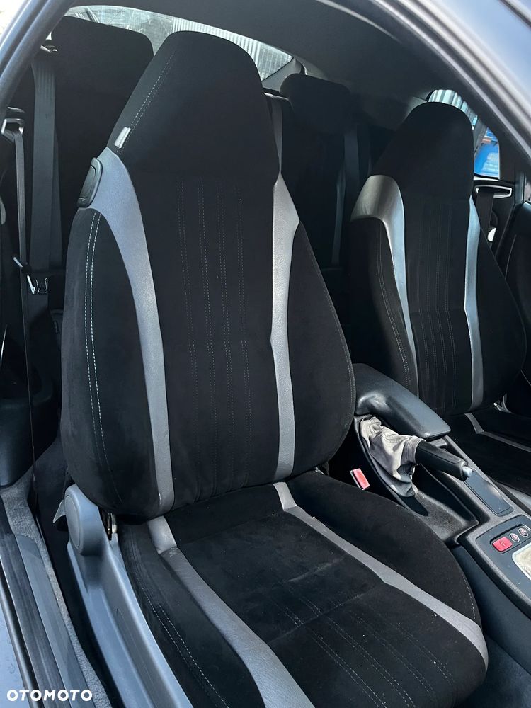 Alfa Romeo Brera 2.2JTS - 17