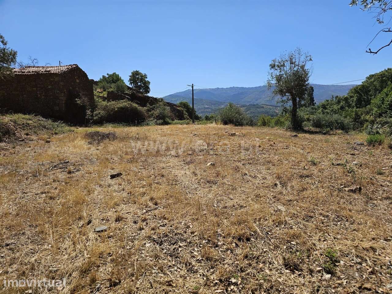 Terreno / Fundão, Telhado - Grande imagem: 5/8