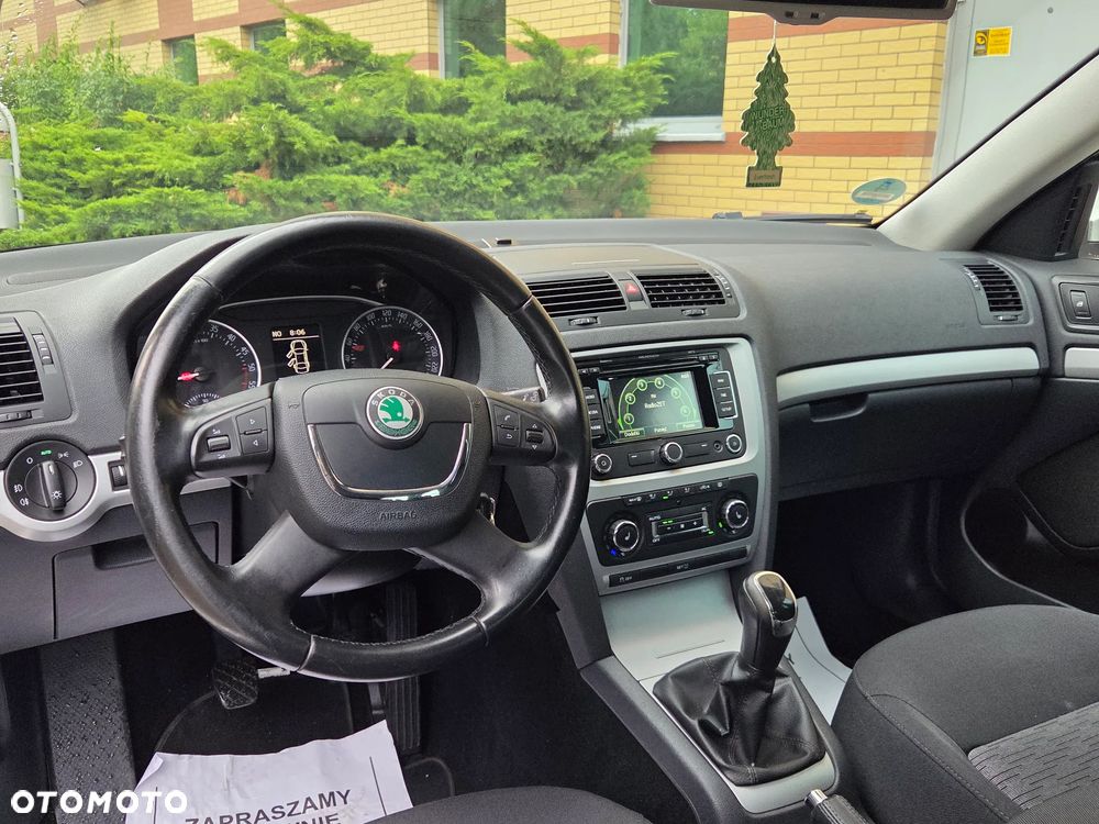 Skoda Octavia 2.0 TDI DPF Sport Edition - 24