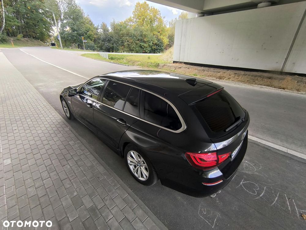 BMW Seria 5 520d - 11
