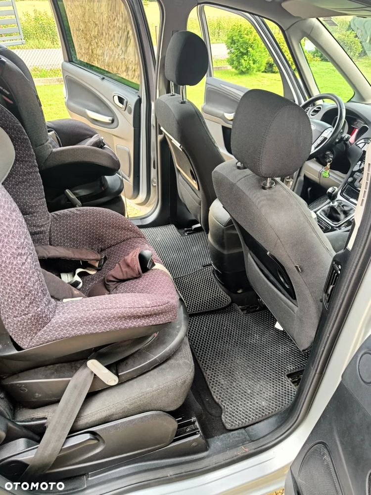 Ford Galaxy 2.0 TDCi Ghia - 22