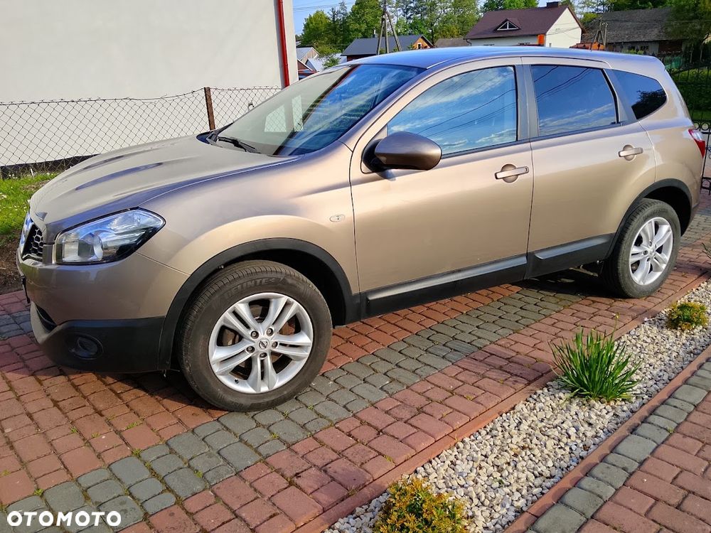 Nissan Qashqai - 4