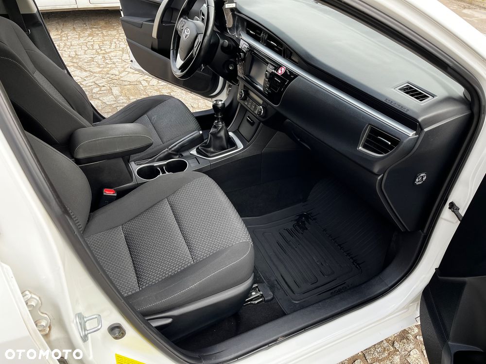 Toyota Corolla 1.6 Active - 15