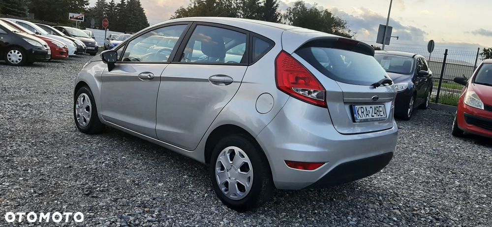 Ford Fiesta - 14