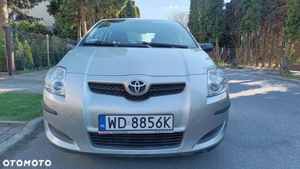 Toyota Auris 1.4 D-4D Terra - 7
