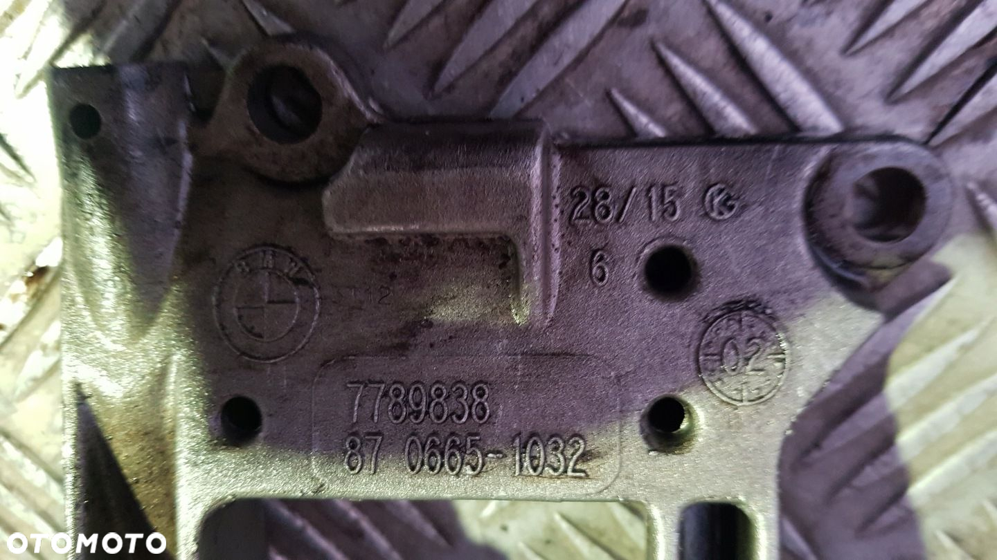 BMW E39 525d POMPA OLEJU SMOK 7789838 - 3