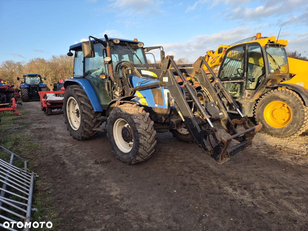 New Holland T5040 - 10