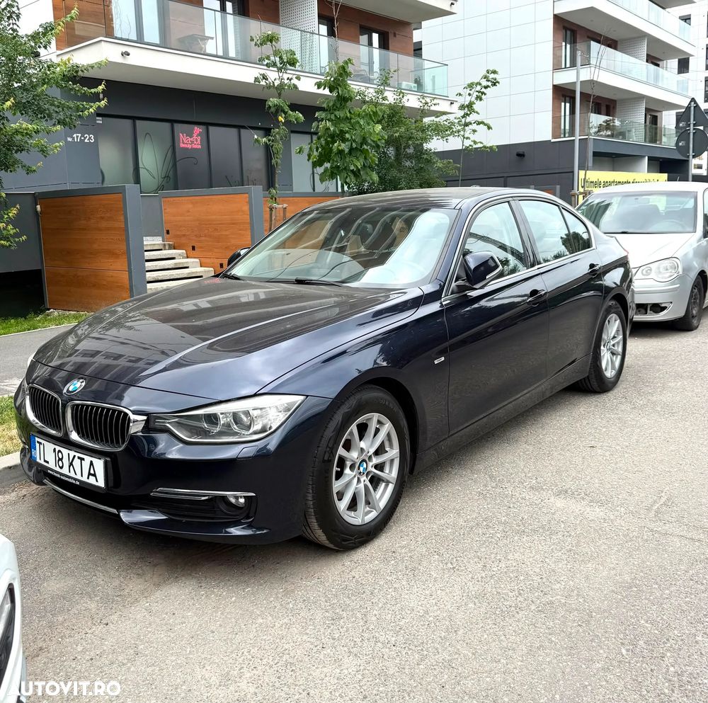 BMW Seria 3 320d Efficient Dynamic Edition Aut. Luxury Line - 2