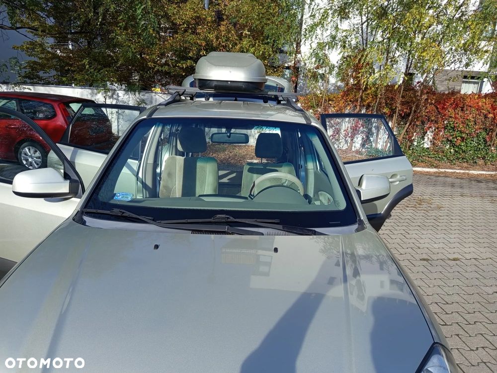 Hyundai Tucson 2.0 Comfort 2WD - 7