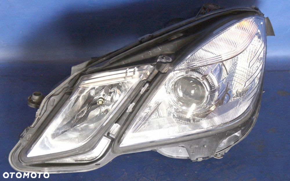 LAMPA REFLEKTOR LEWY MERCEDES W212 A2128208361 - 3