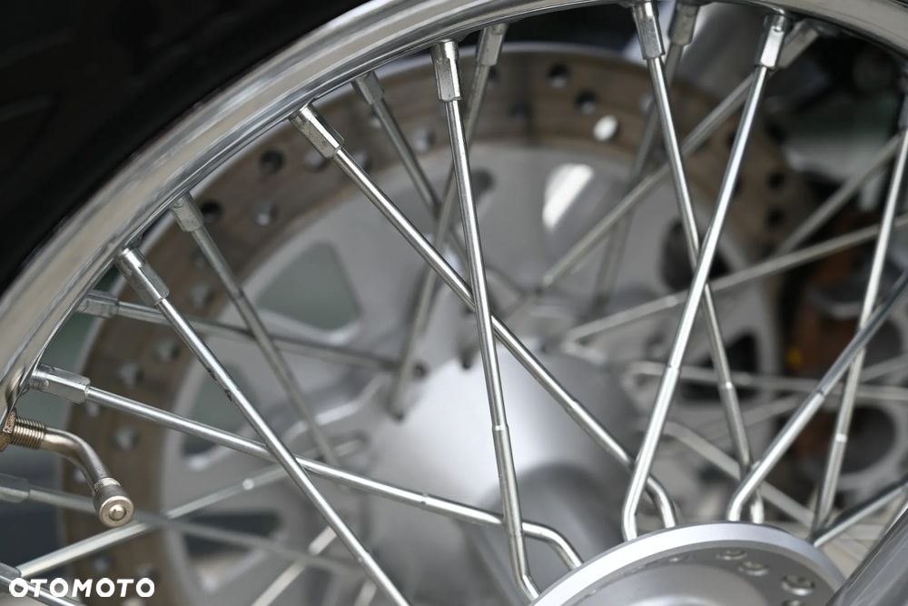 Suzuki Intruder - 22