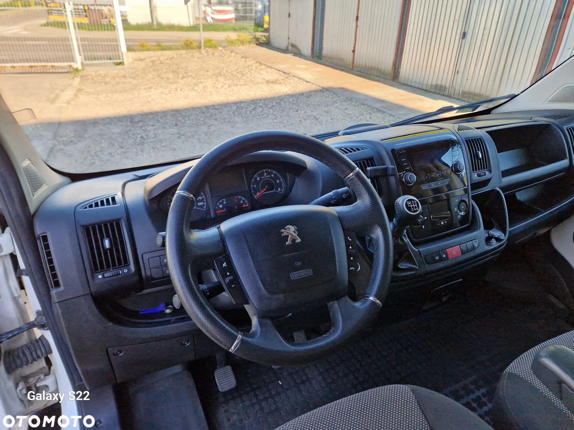 Peugeot BOXER - 21