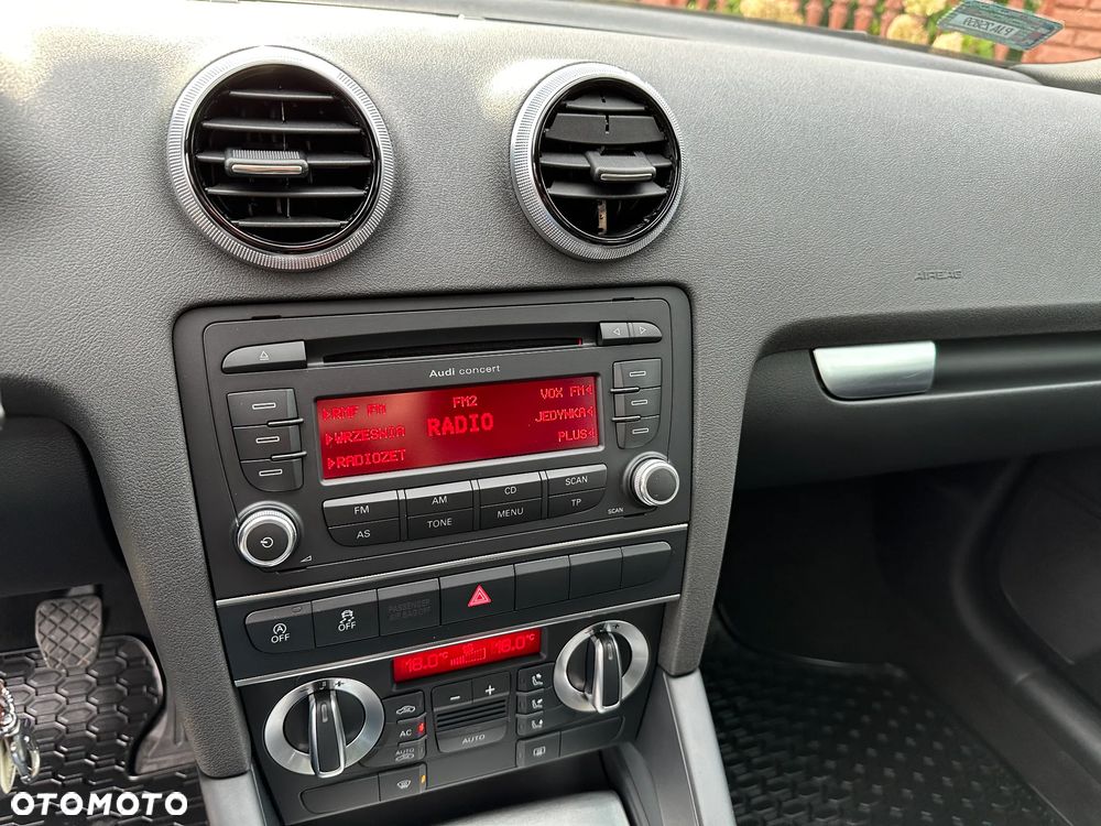 Audi A3 Sportback - 12