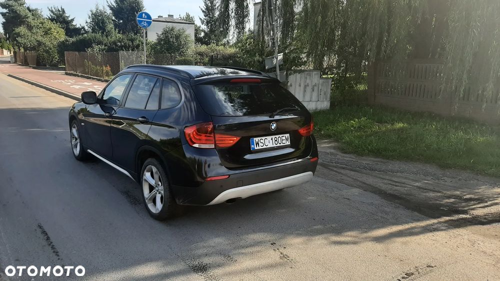 BMW X1 sDrive20d Eff.Dynamics - 3