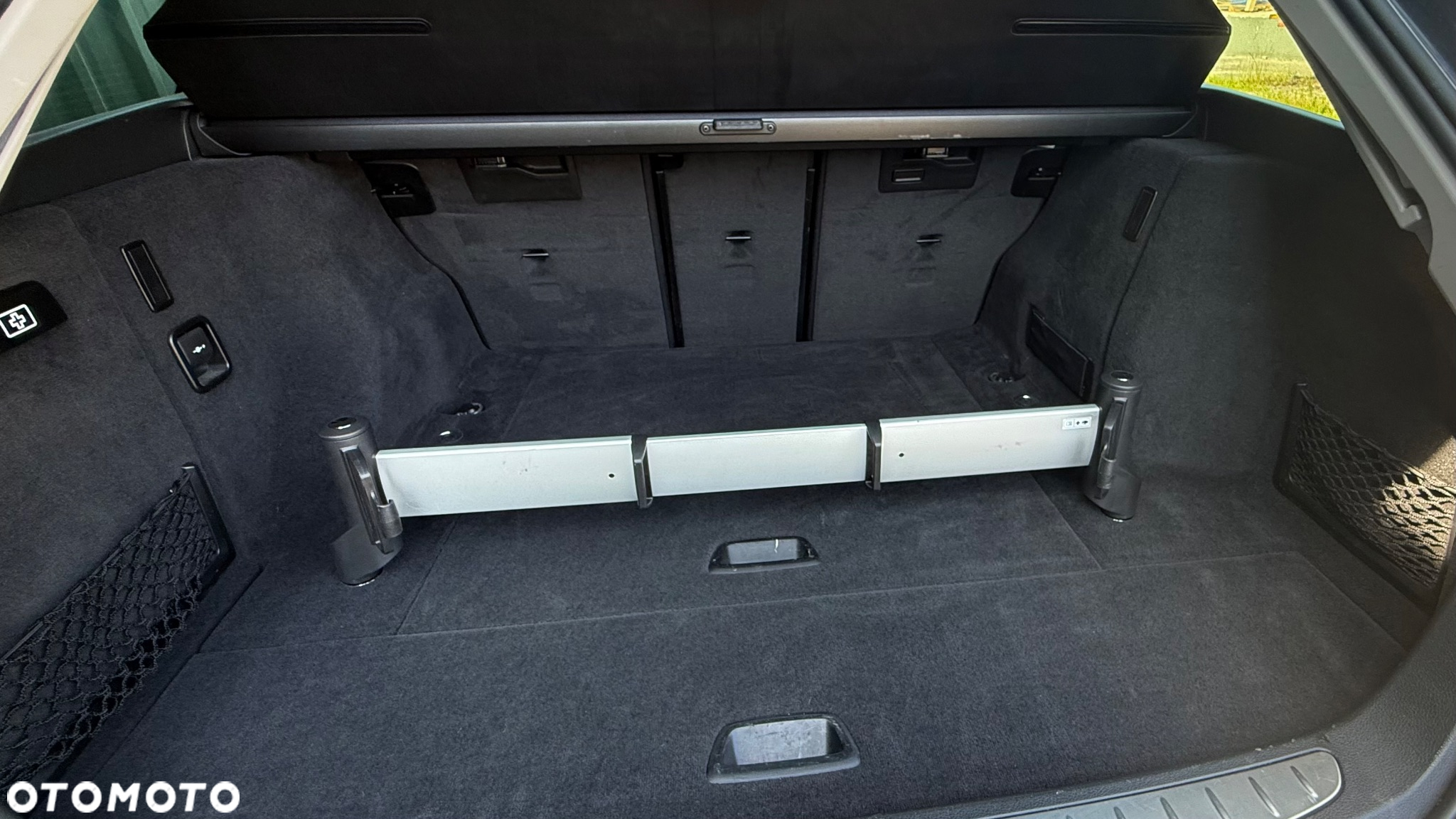 BMW Seria 3 318d DPF Touring Edition Exclusive - 40