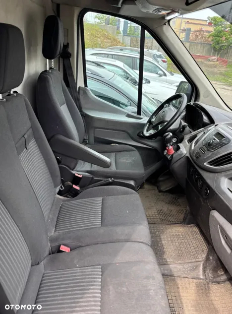 Ford Transit - 10
