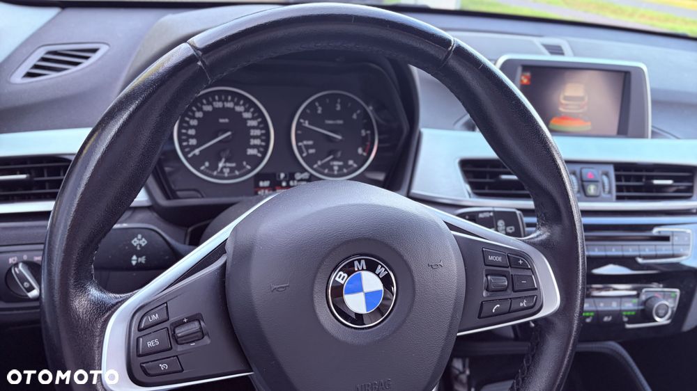 BMW X1 - 8