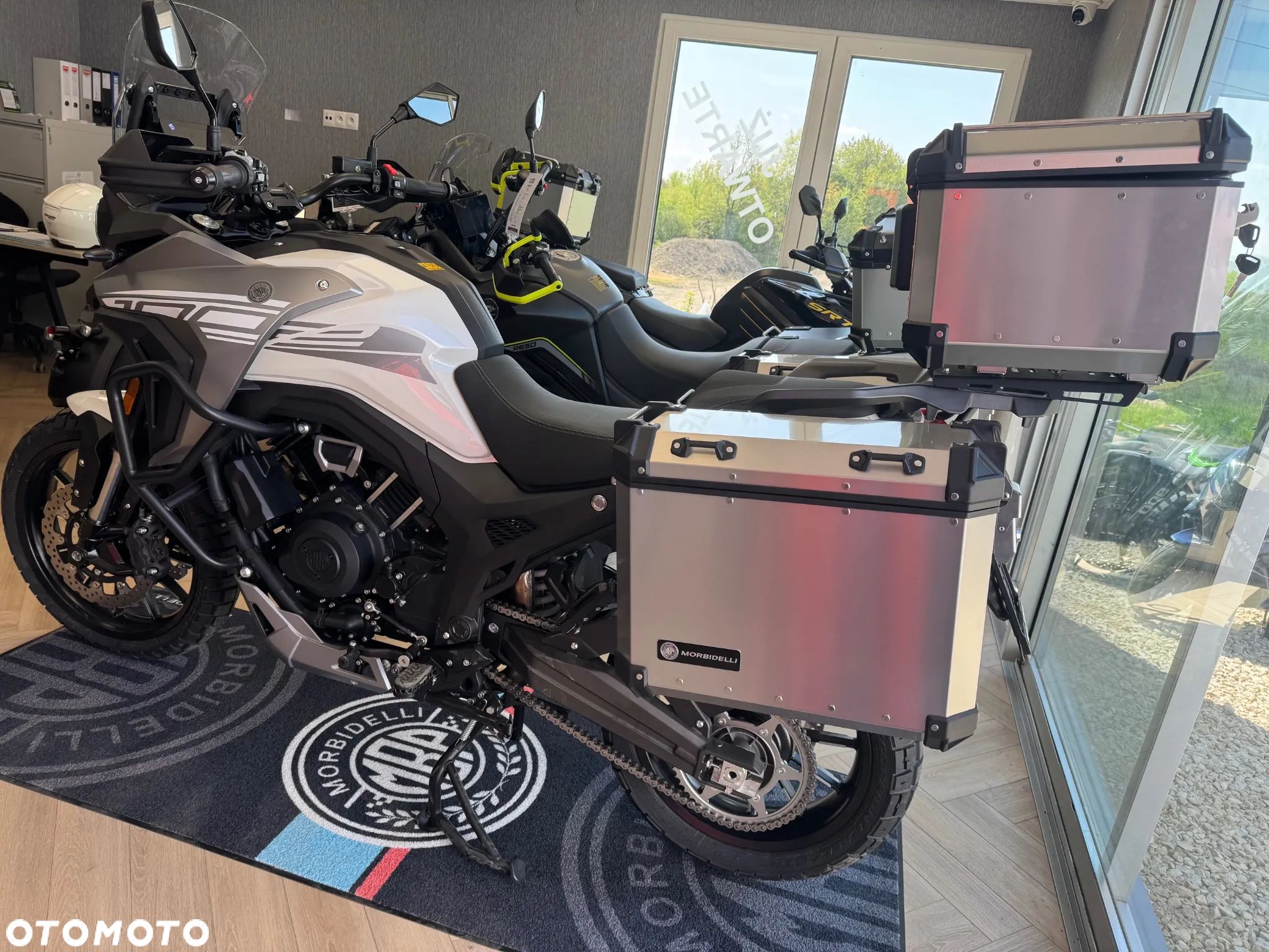 QJMOTOR SRT 800S - 1