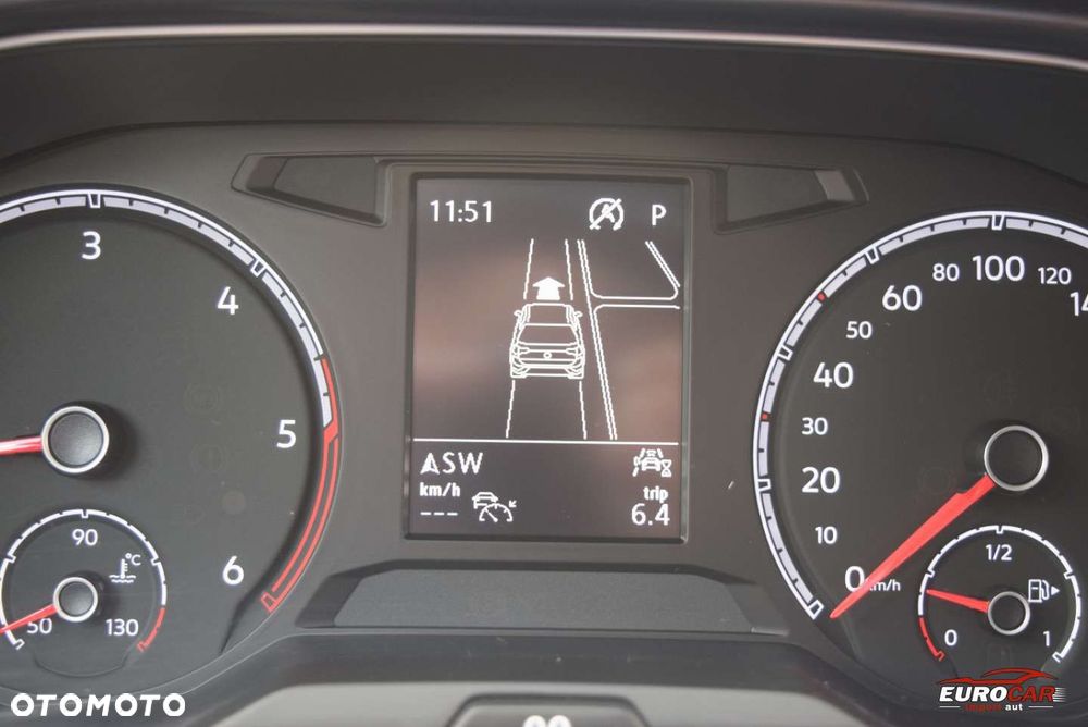 Volkswagen T-Roc 2.0 TDI SCR DSG IQ.DRIVE - 25