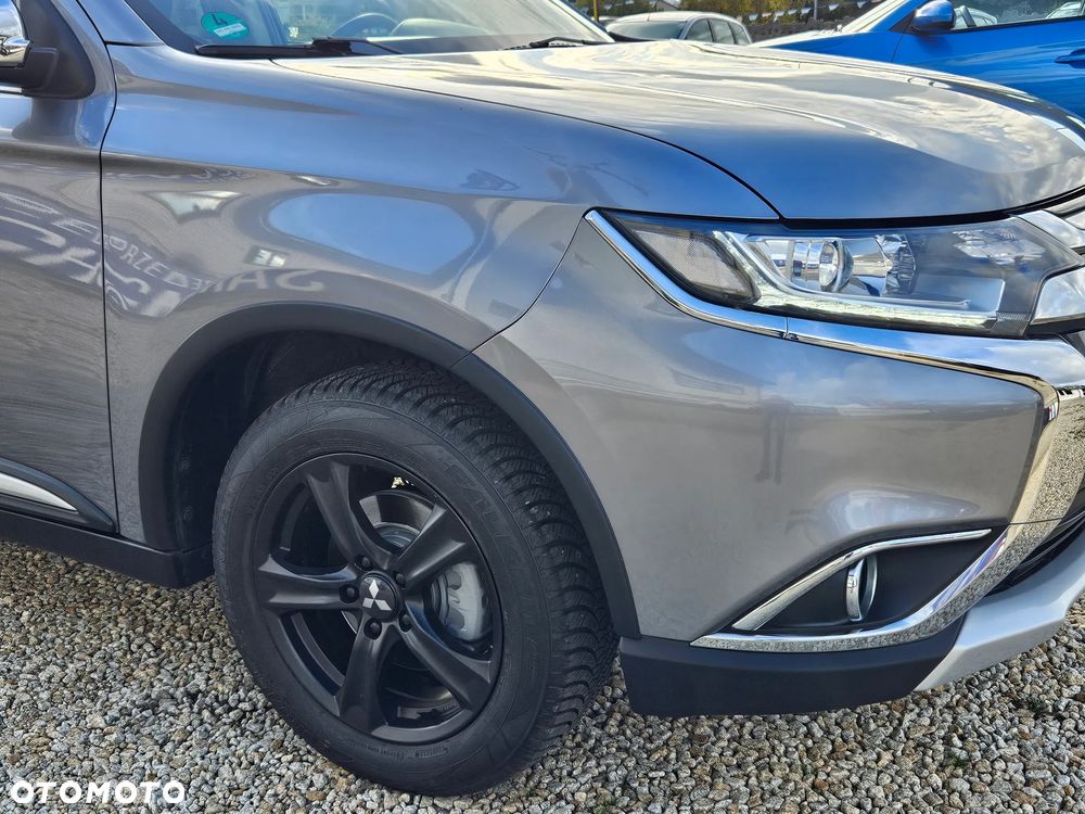 Mitsubishi Outlander 2.0 City Style 2WD - 16