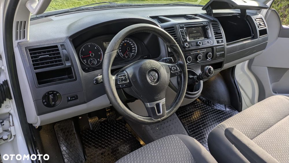 Volkswagen Transporter L2H1 - 1