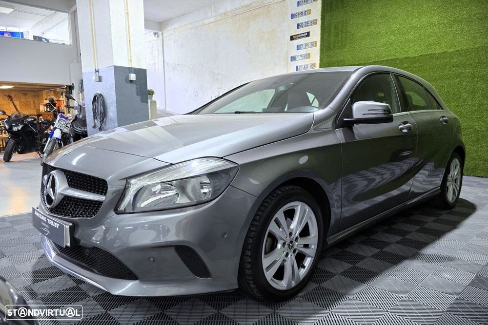 Mercedes-Benz A 180 d Urban — fotografia 3