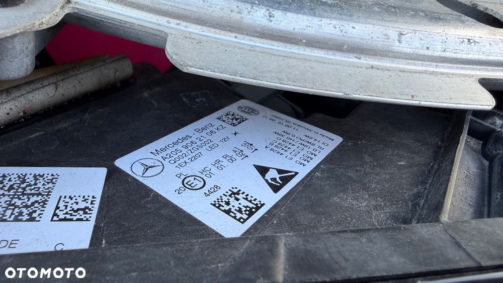 Mercedes-Benz Klasa C - 39