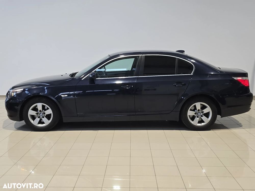 BMW Seria 5 520d - 4