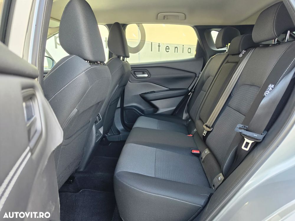 Nissan Qashqai 1.3 157CP 2WD N-Connecta - 11